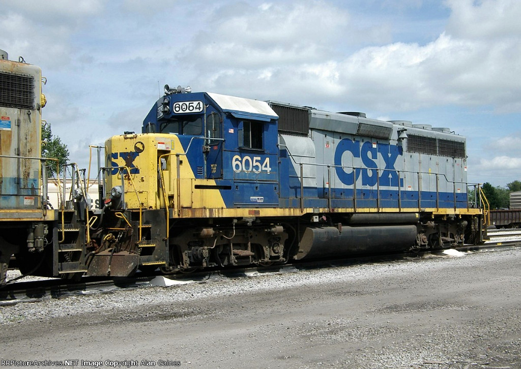 CSX GP40-2 6054